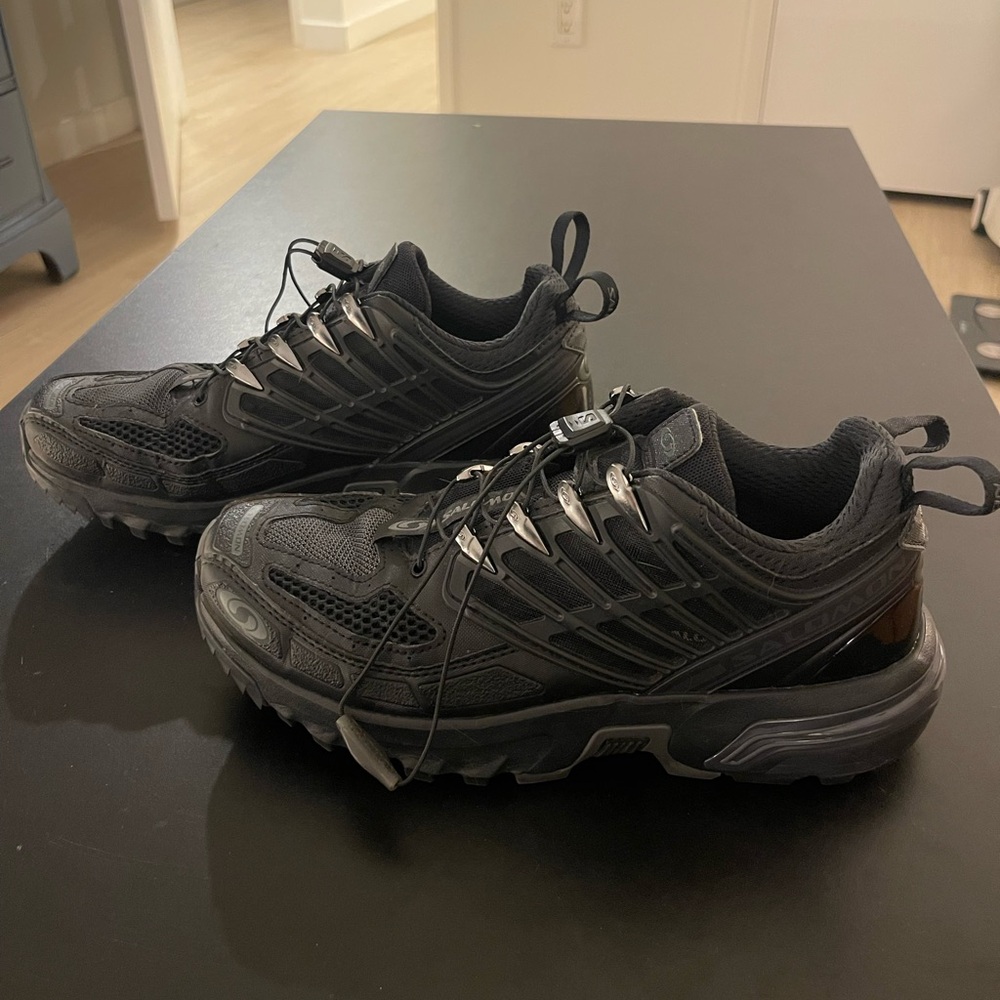 Salomon ACS Pro in Black
